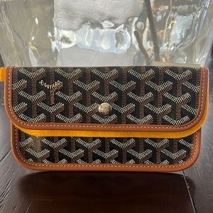 NEW Goyard small pouch